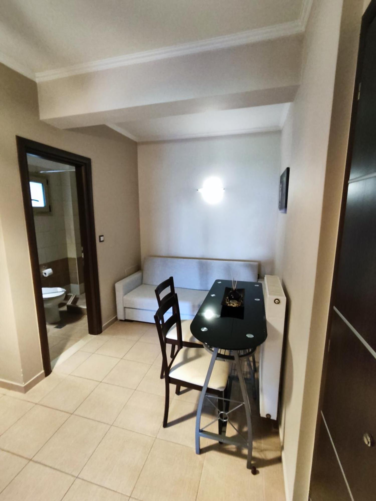 Maria'S Rose Garden Apartment Lefkada City ภายนอก รูปภาพ