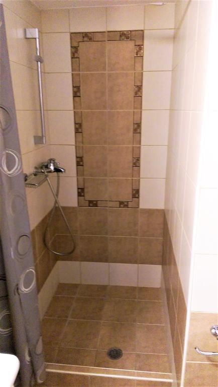 Maria'S Rose Garden Apartment Lefkada City ภายนอก รูปภาพ